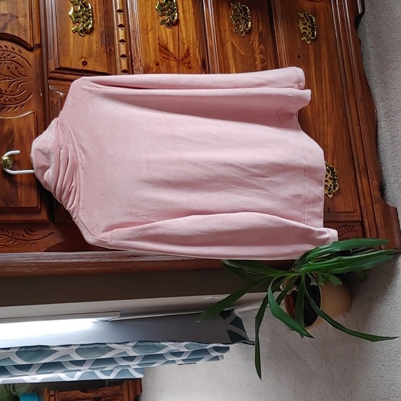 🍁Women's Soft Pink Velour Cozy Cowl Neck Plush Sweater - Picture 4 of 8